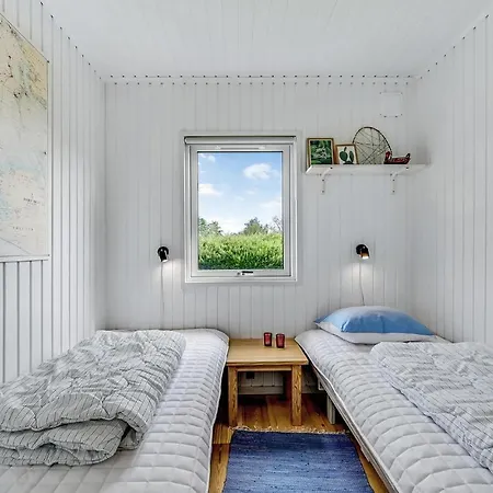 Holiday home 3 Bedroom Beautiful In Tranekaer Lokkeby
