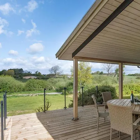 Holiday home 3 Bedroom Beautiful In Tranekaer Lokkeby