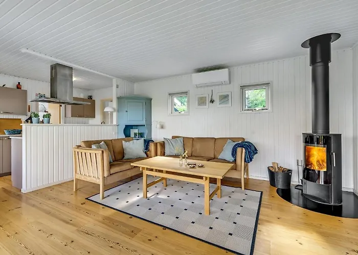 Holiday home Traelobervej Xi